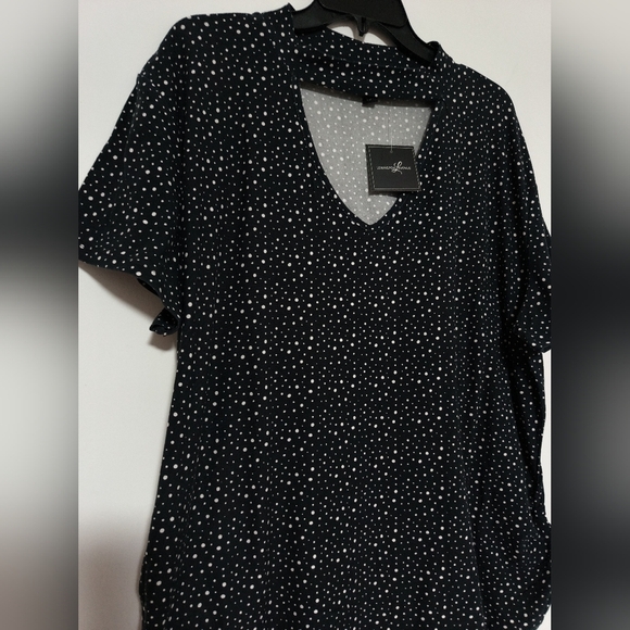 [5x$20] New Black and White Polka Dots Top / 3X - Picture 2 of 8